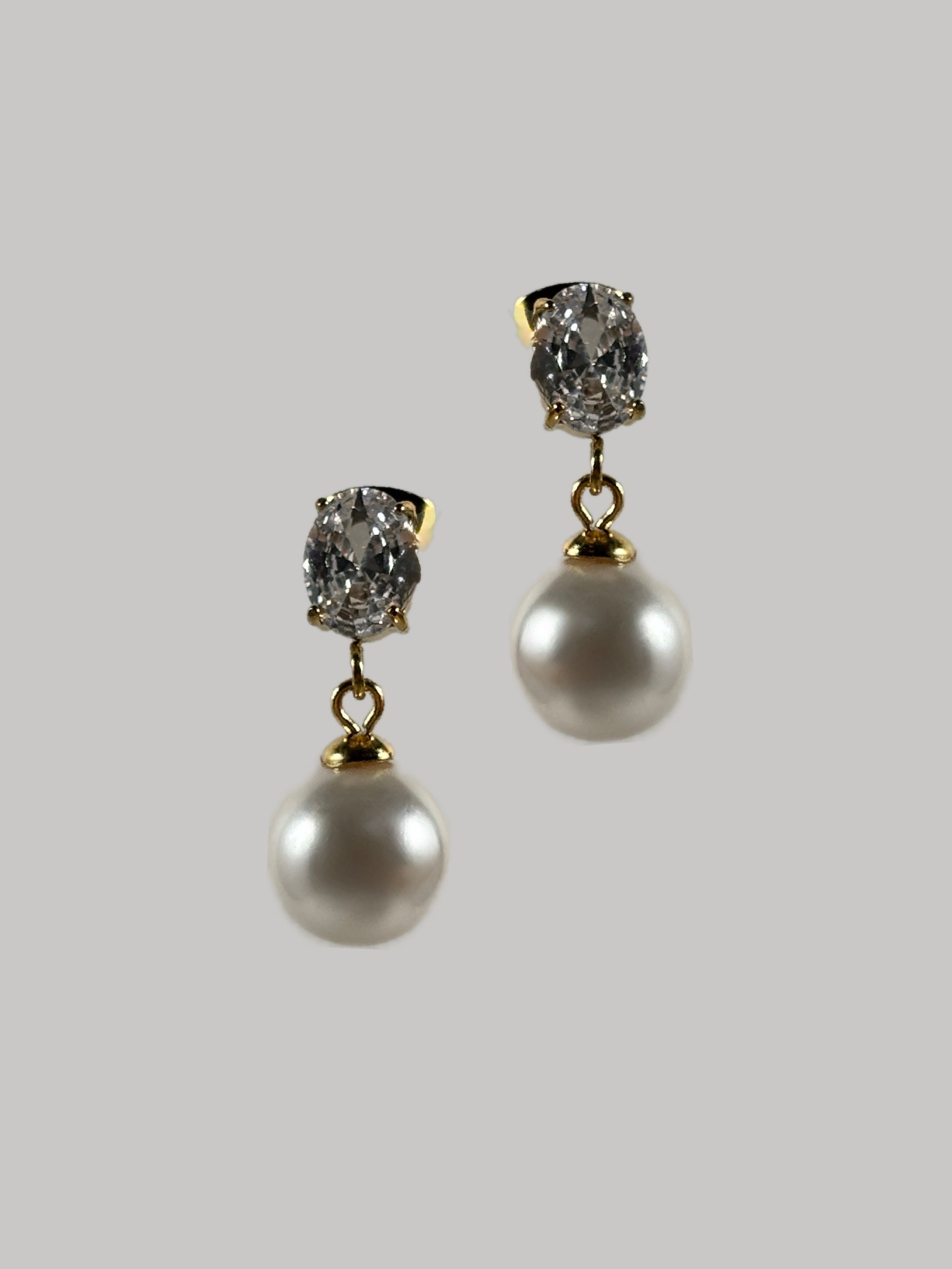 Duavata Earrings