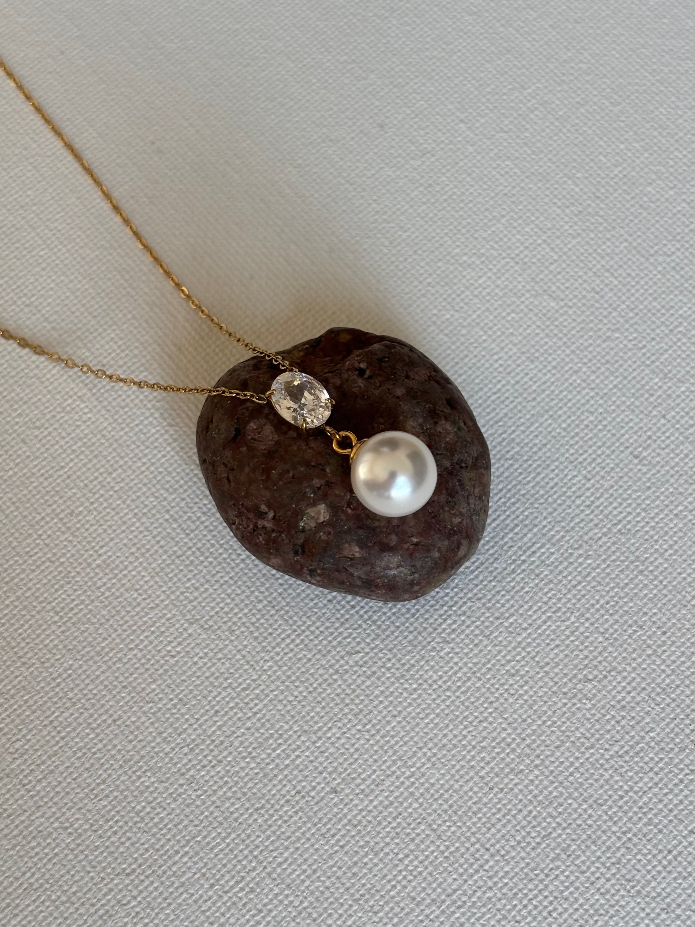Duavata Necklace