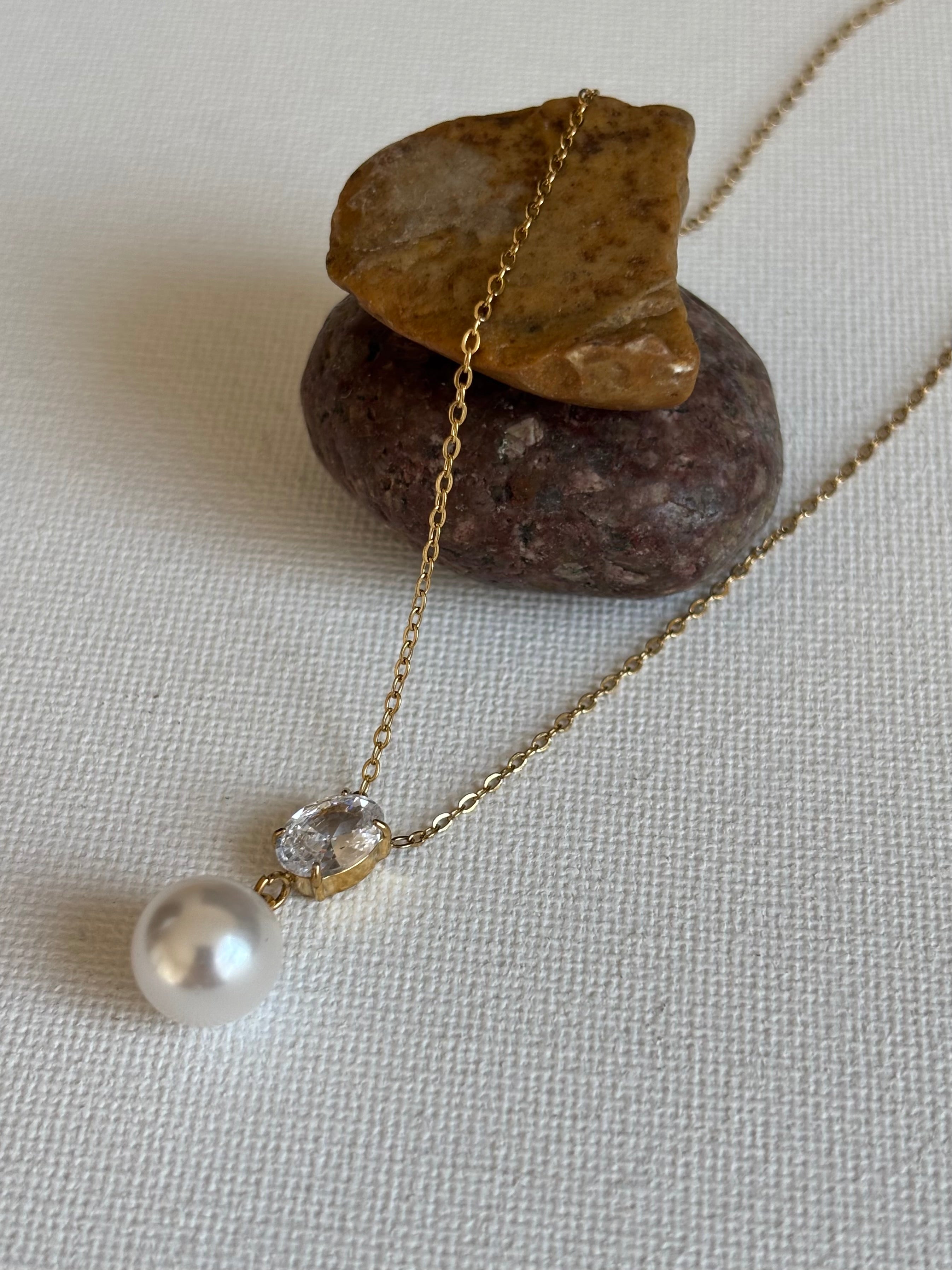 Duavata Necklace