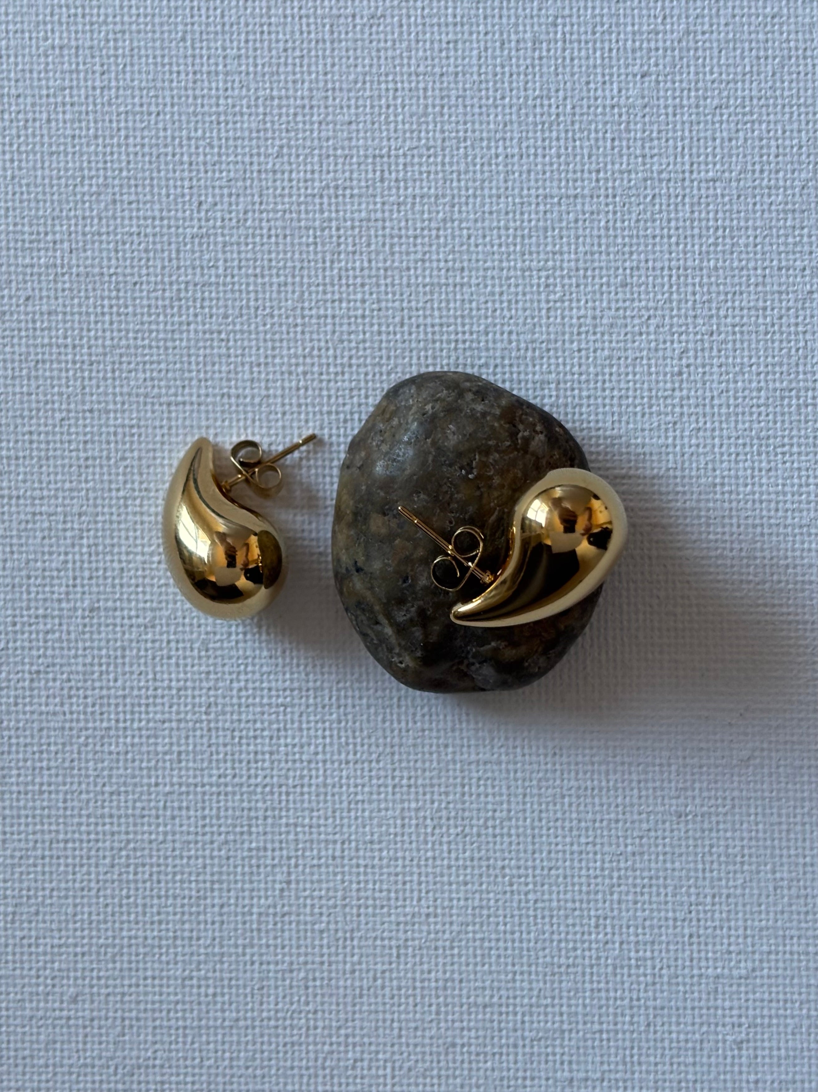 Volvos Earrings