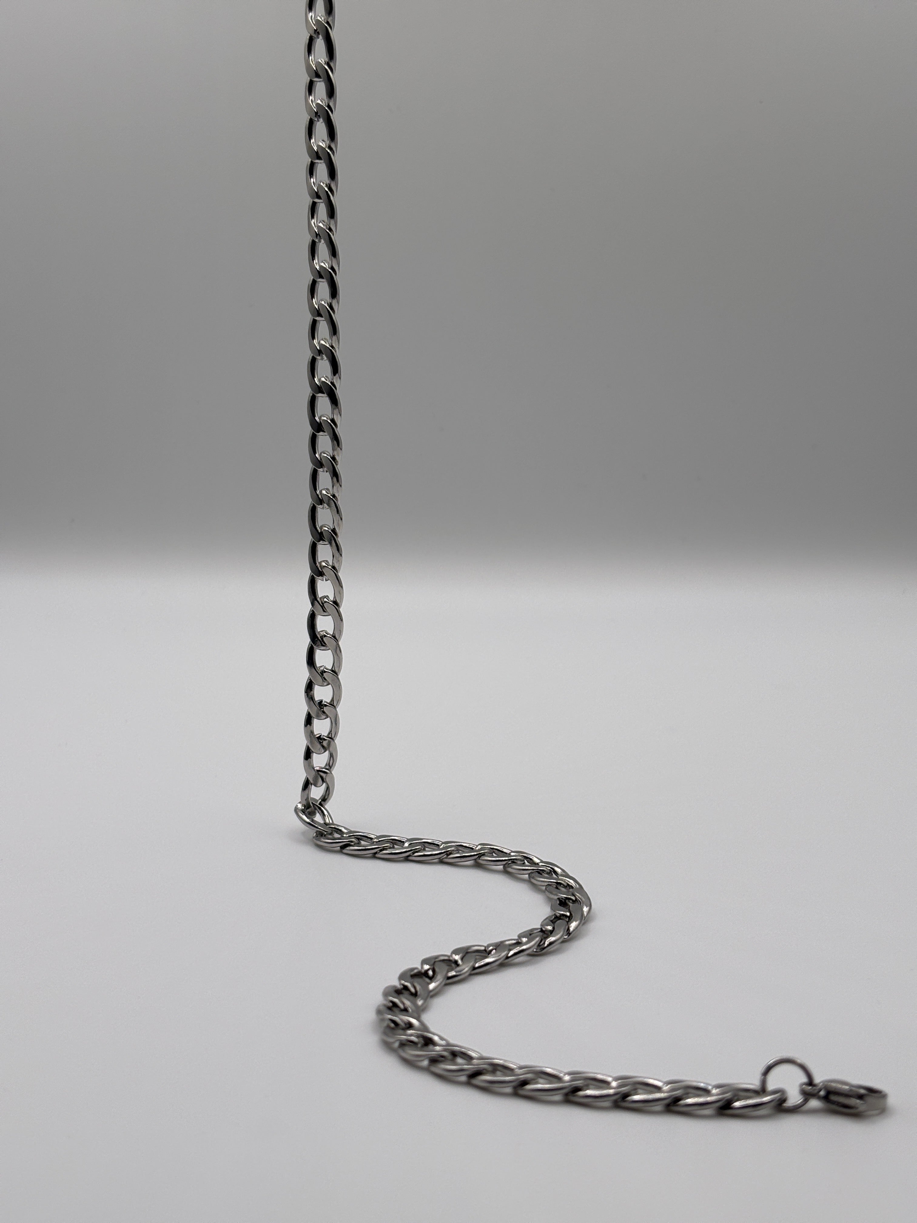 Classique Chain