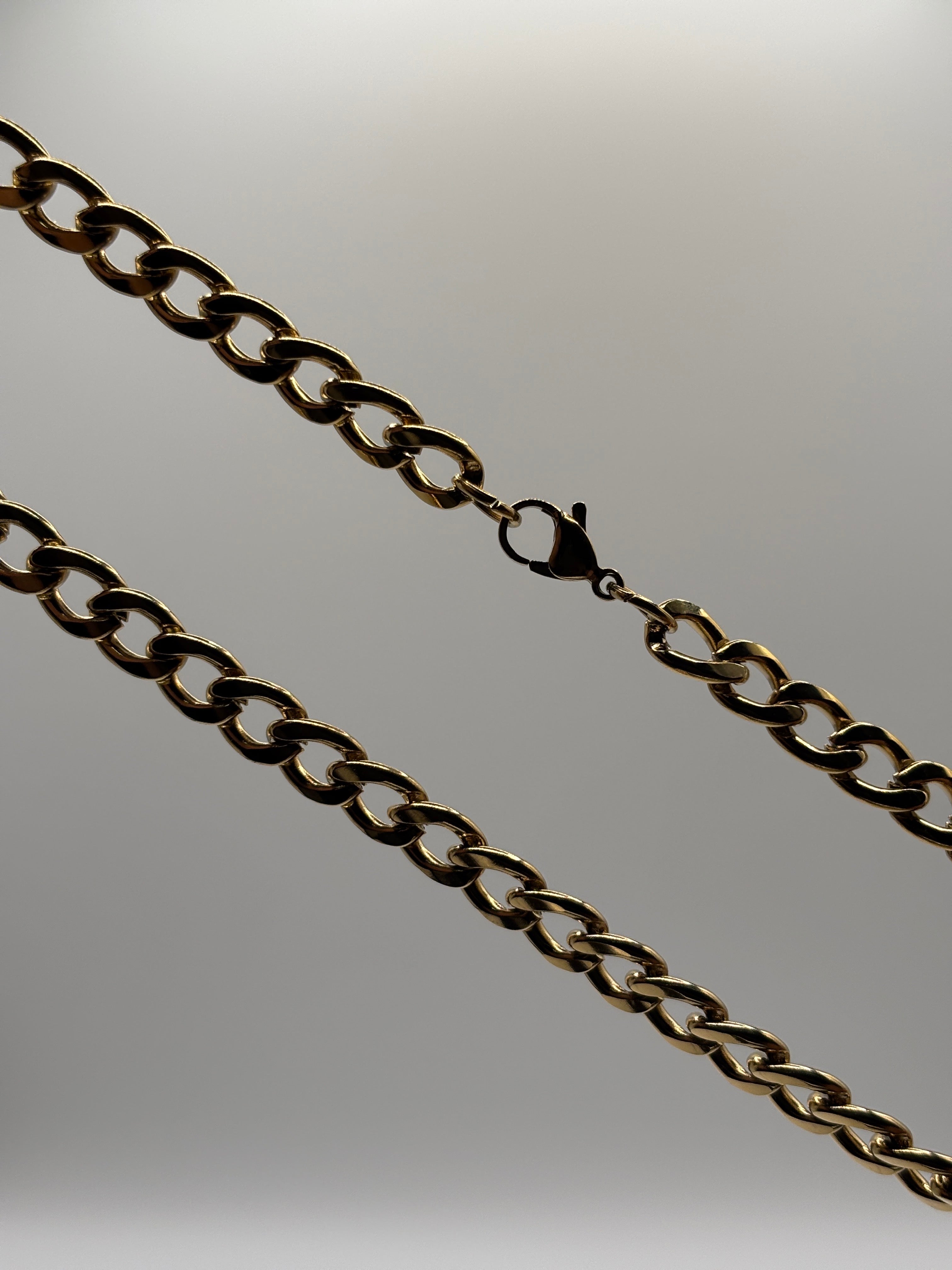 Classique Chain