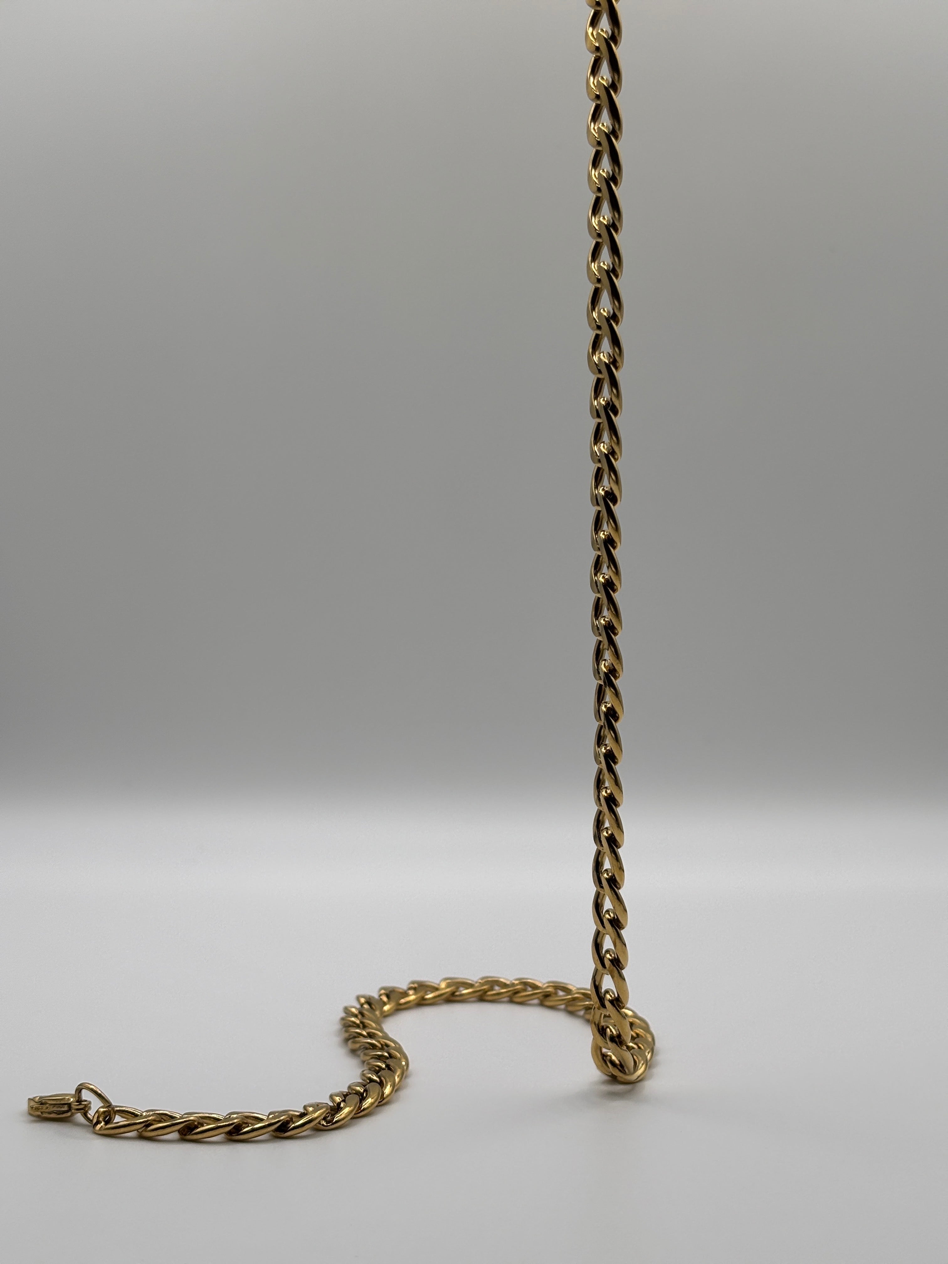 Classique Chain
