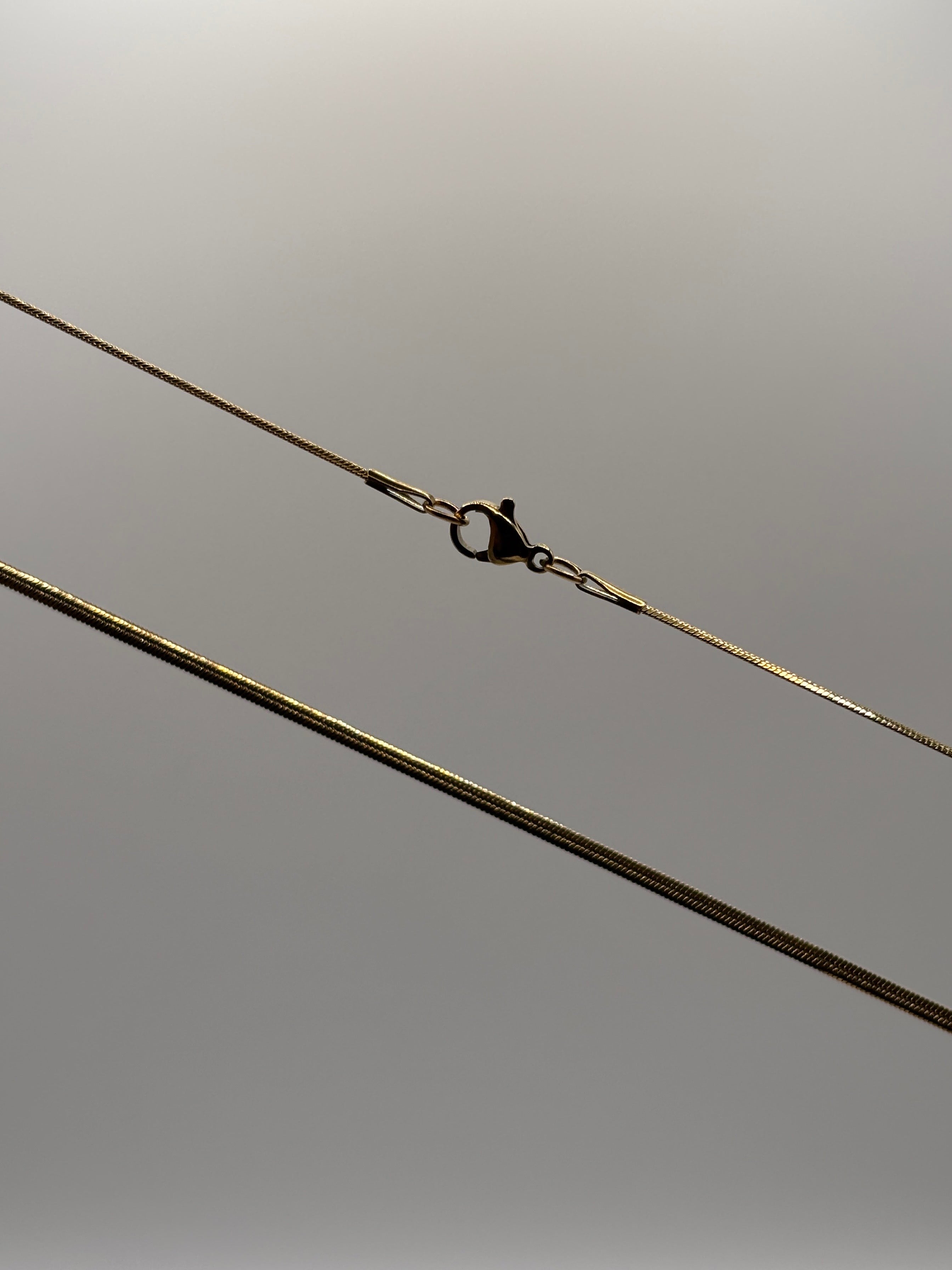 Serpiente Necklace